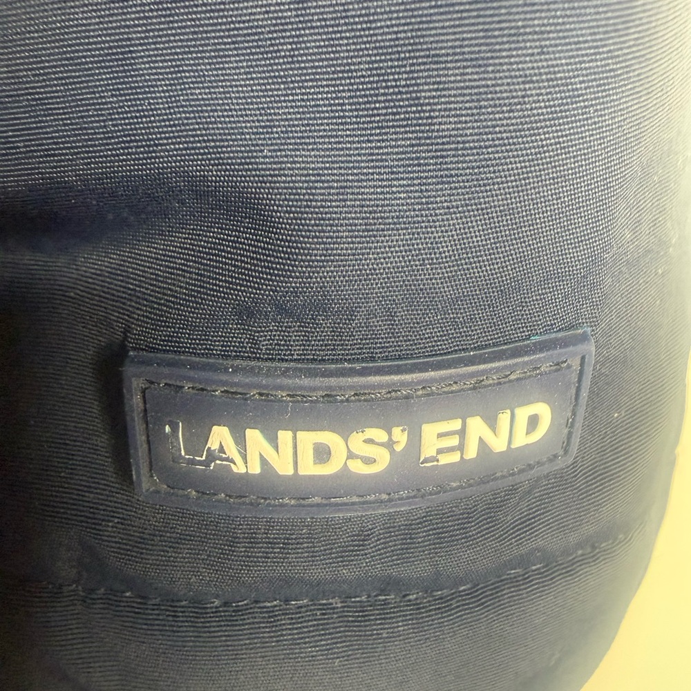 Land”s End Kids Squall Waterproof Insulated Winter Jacket, XL Navy - Picture 3 of 10